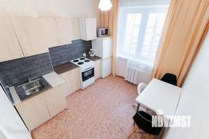 1-к квартира, на длительный срок, 45м2, 8/10 этаж