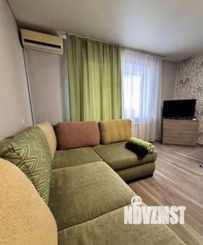 1-к квартира, посуточно, 47м2, 10/10 этаж