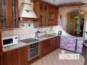 3-к квартира, посуточно, 85м2, 1/1 этаж