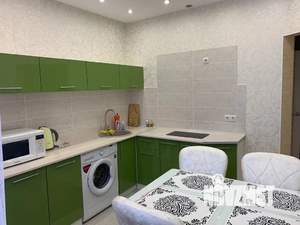 1-к квартира, посуточно, 38м2, 2/9 этаж