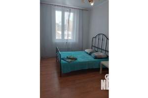 2-к квартира, посуточно, 60м2, 1/1 этаж