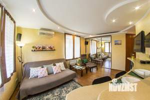 Студия квартира, посуточно, 33м2, 3/5 этаж