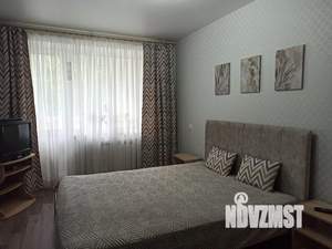 1-к квартира, посуточно, 42м2, 2/9 этаж