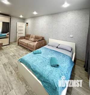 1-к квартира, посуточно, 35м2, 2/9 этаж