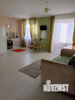 Студия квартира, на длительный срок, 33м2, 1/10 этаж