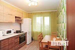 1-к квартира, посуточно, 48м2, 7/10 этаж