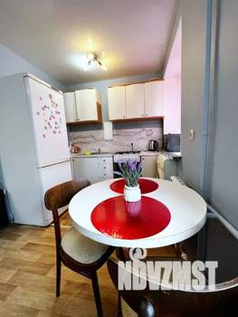 2-к квартира, посуточно, 44м2, 2/5 этаж