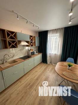 1-к квартира, посуточно, 38м2, 2/16 этаж