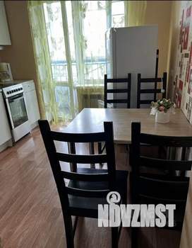 1-к квартира, посуточно, 40м2, 9/10 этаж