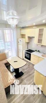 3-к квартира, посуточно, 80м2, 1/1 этаж