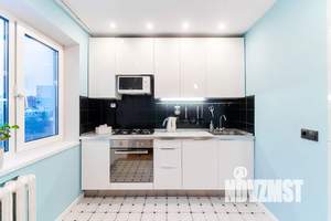 2-к квартира, посуточно, 45м2, 5/5 этаж