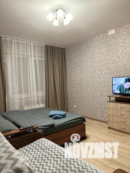 1-к квартира, посуточно, 37м2, 5/10 этаж