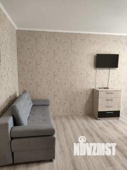 1-к квартира, посуточно, 37м2, 9/10 этаж