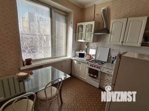 1-к квартира, посуточно, 50м2, 2/5 этаж