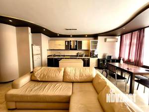 3-к квартира, на длительный срок, 120м2, 2/9 этаж