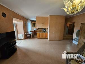4-к квартира, на длительный срок, 102м2, 2/6 этаж