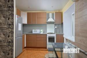 2-к квартира, посуточно, 50м2, 1/1 этаж