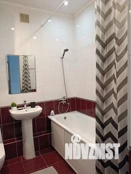 Студия квартира, посуточно, 40м2, 9/10 этаж