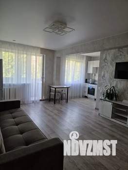 2-к квартира, посуточно, 46м2, 3/5 этаж