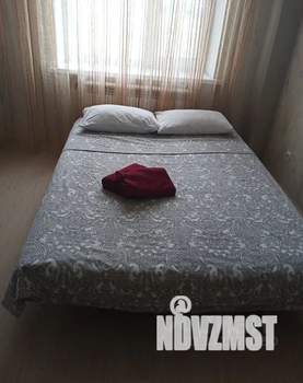 1-к квартира, посуточно, 35м2, 8/10 этаж