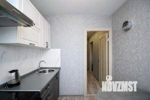 1-к квартира, посуточно, 39м2, 4/9 этаж