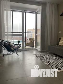 Студия квартира, посуточно, 35м2, 6/14 этаж