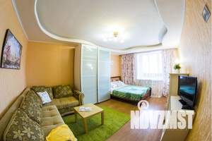 1-к квартира, посуточно, 40м2, 6/9 этаж