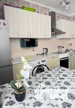 Студия квартира, посуточно, 38м2, 4/9 этаж