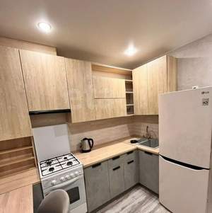 2-к квартира, на длительный срок, 48м2, 1/5 этаж