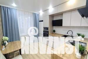 1-к квартира, посуточно, 42м2, 2/19 этаж