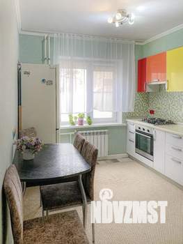 3-к квартира, посуточно, 65м2, 1/12 этаж