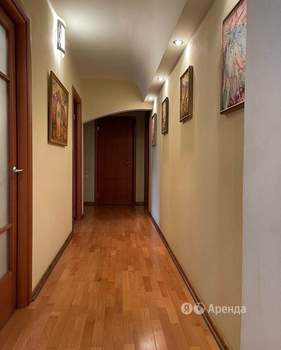 4-к квартира, на длительный срок, 130м2, 2/10 этаж