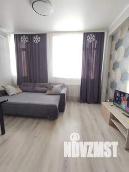 Студия квартира, посуточно, 25м2, 8/9 этаж