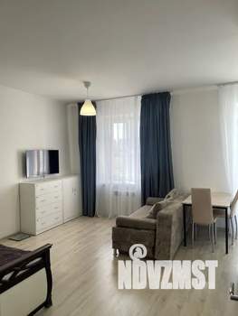 Студия квартира, посуточно, 35м2, 4/12 этаж