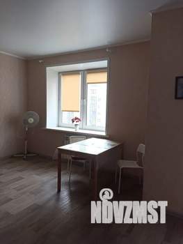 Студия квартира, посуточно, 40м2, 6/10 этаж