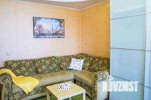 1-к квартира, посуточно, 50м2, 1/1 этаж