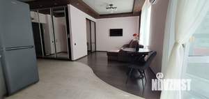 Студия квартира, посуточно, 35м2, 6/9 этаж