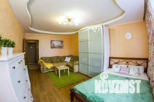 1-к квартира, посуточно, 40м2, 6/9 этаж