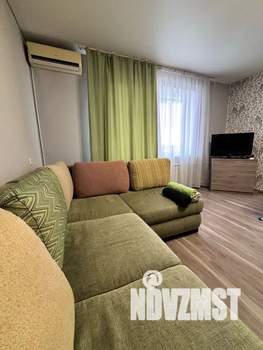 1-к квартира, посуточно, 40м2, 10/10 этаж