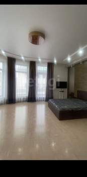 3-к квартира, на длительный срок, 110м2, 1/8 этаж