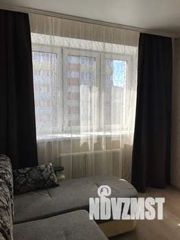 1-к квартира, посуточно, 40м2, 6/9 этаж