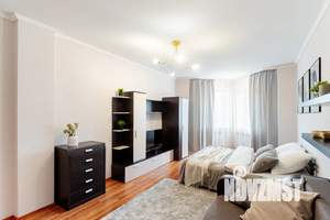 1-к квартира, посуточно, 42м2, 4/10 этаж