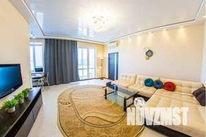 2-к квартира, посуточно, 52м2, 5/5 этаж