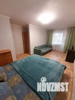 1-к квартира, посуточно, 33м2, 2/5 этаж