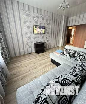 1-к квартира, посуточно, 40м2, 1/9 этаж