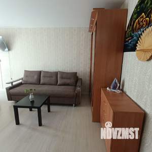 1-к квартира, посуточно, 36м2, 3/5 этаж