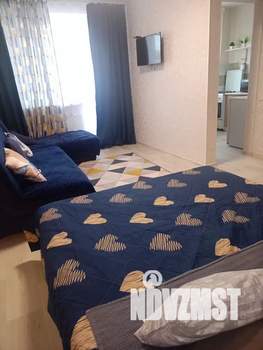 1-к квартира, посуточно, 37м2, 3/5 этаж