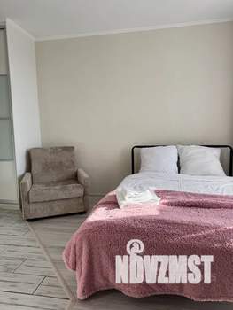 Студия квартира, посуточно, 27м2, 12/17 этаж