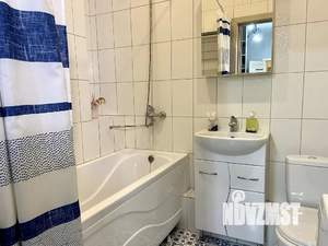 Студия квартира, посуточно, 42м2, 19/19 этаж