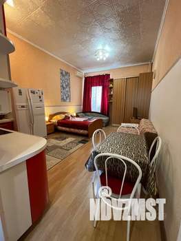 Студия квартира, посуточно, 30м2, 4/5 этаж